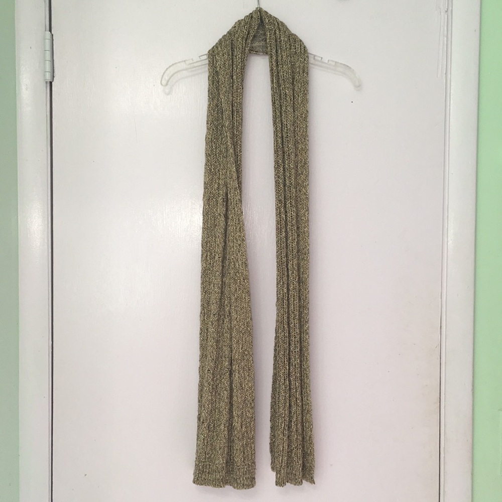 A glittery, shimmering, gold scarf.